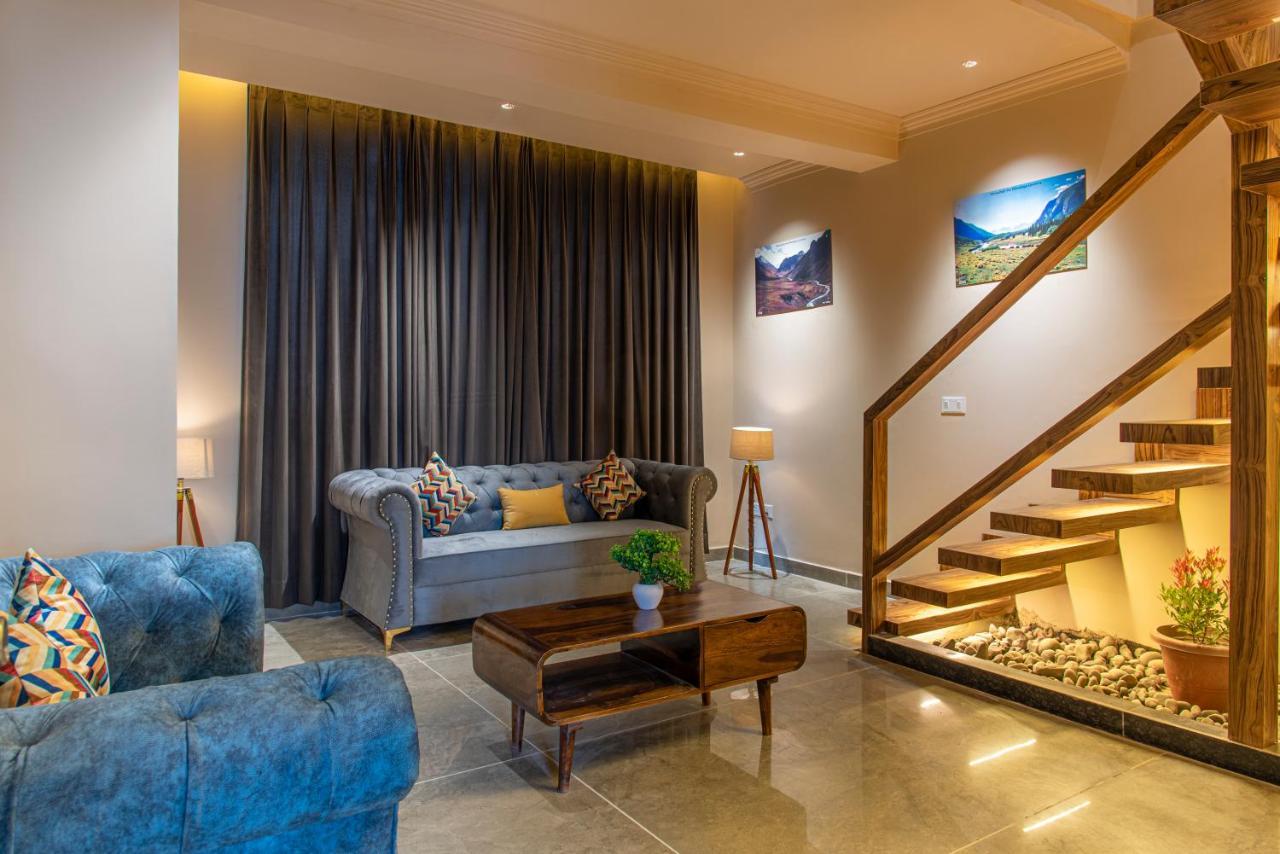 Апартаменты Hillcrest Uphills Касаули Экстерьер фото